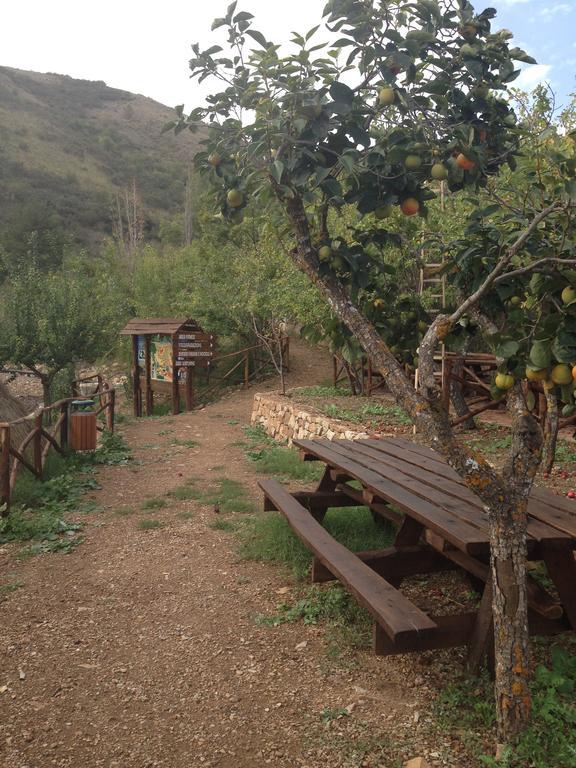 Agriturismo Gelso Castellana Sicula Buitenkant foto